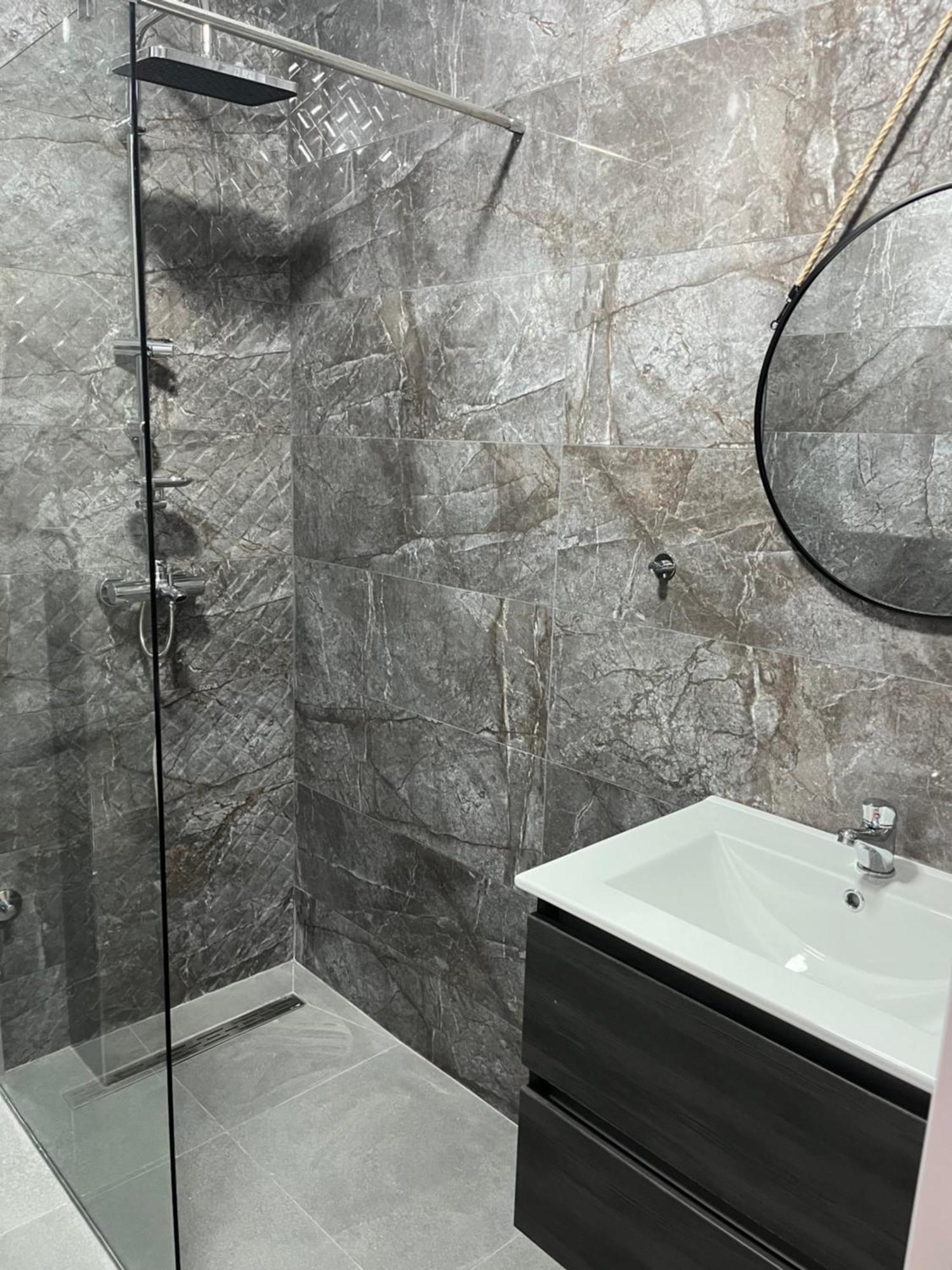 Beoair Apartments Surčin Eksteriør billede