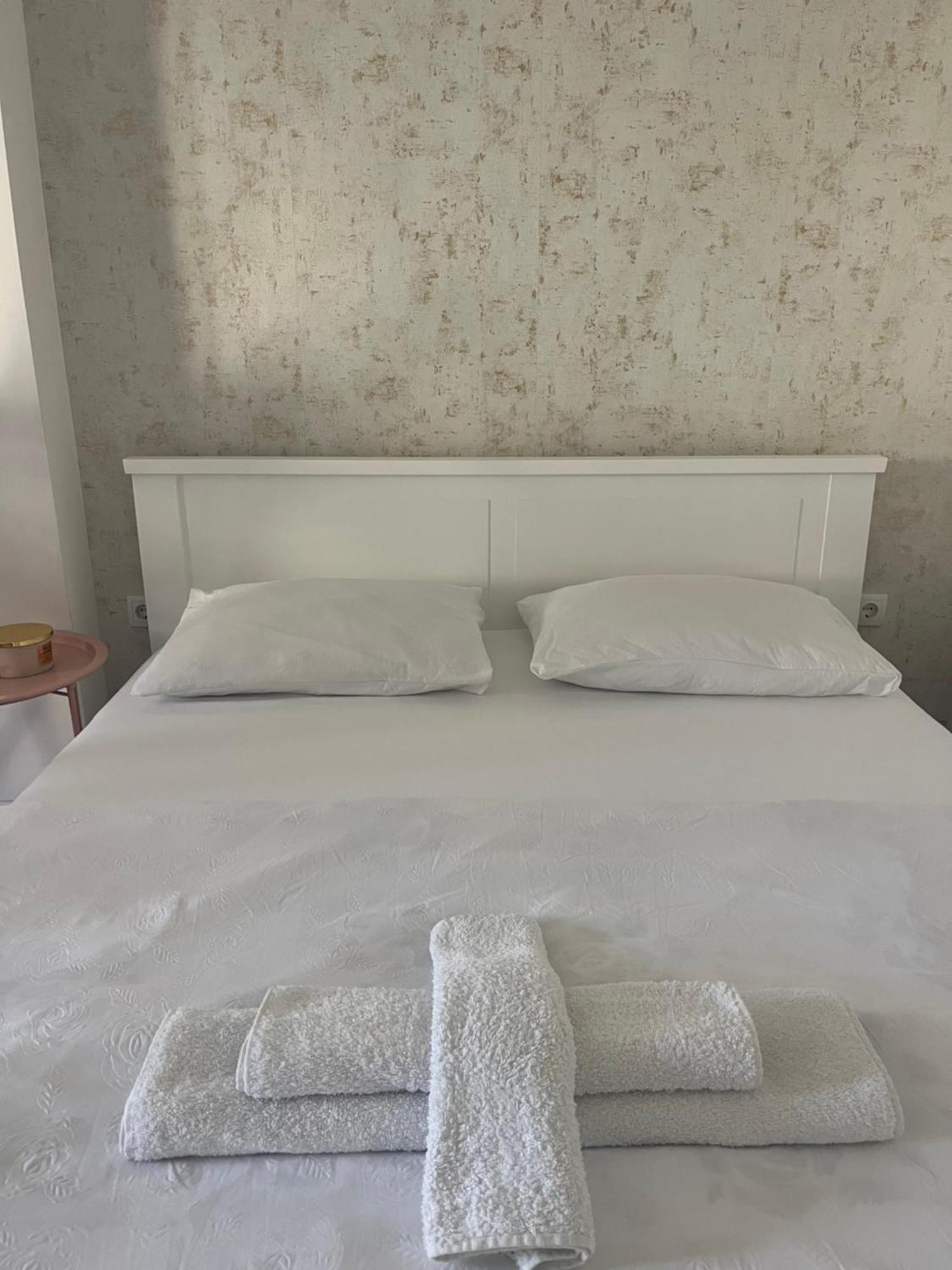 Beoair Apartments Surčin Eksteriør billede